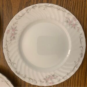 Gold Standard Genuine Japanese Porcelain Dessert Plates with Pink Floral Design